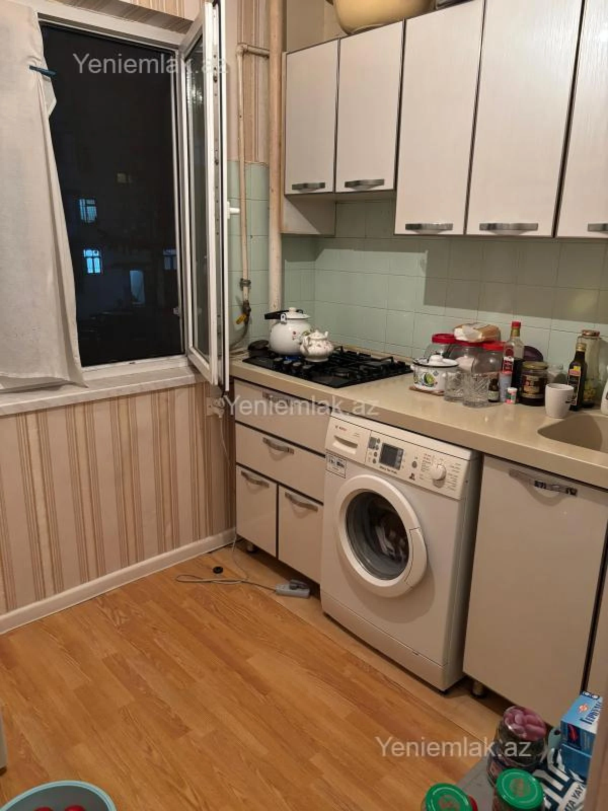 Satılır 3 otaqlı köhnə tikili 75 m²