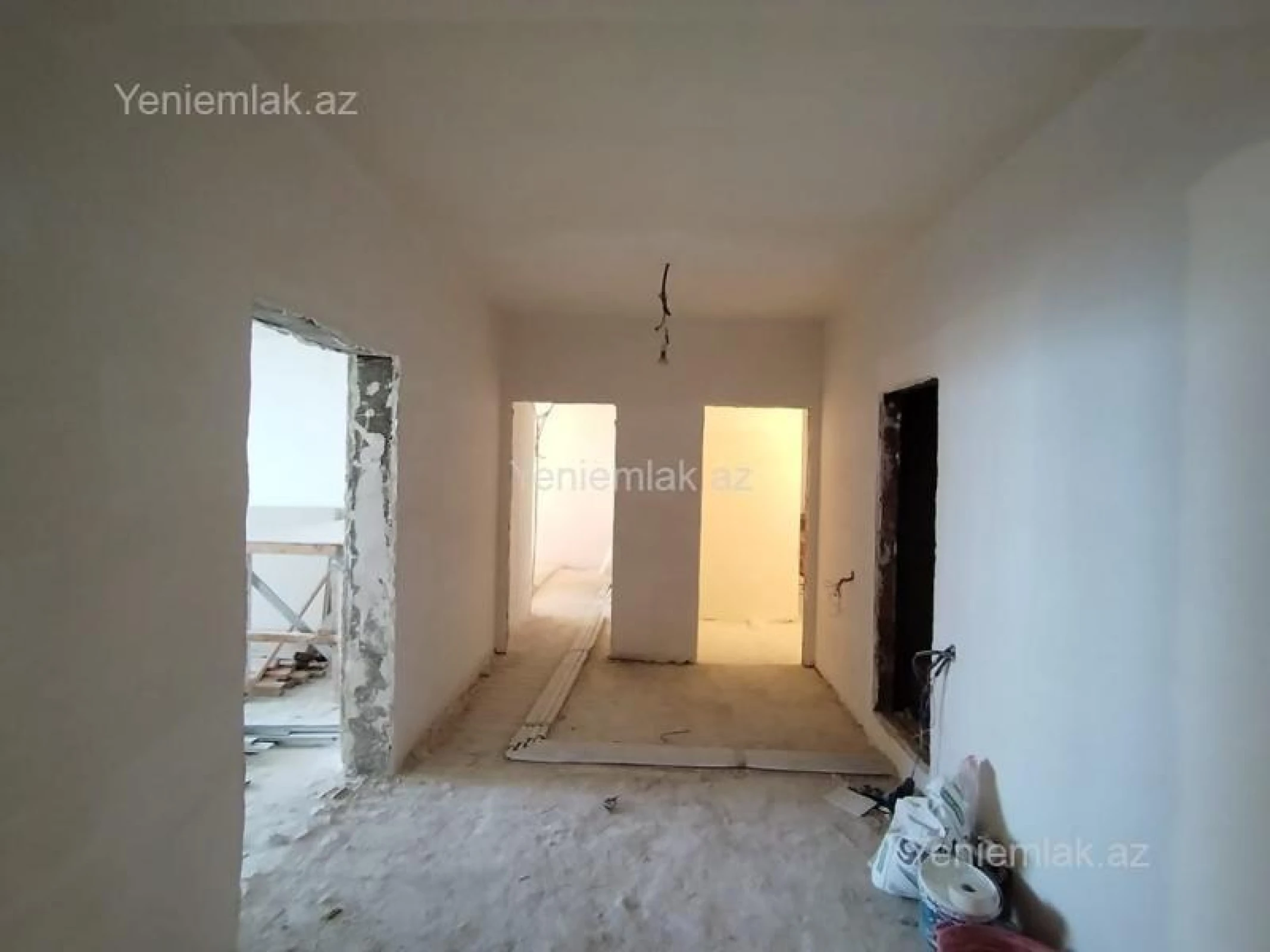 Satılır 3 otaqlı yeni tikili 155 m²