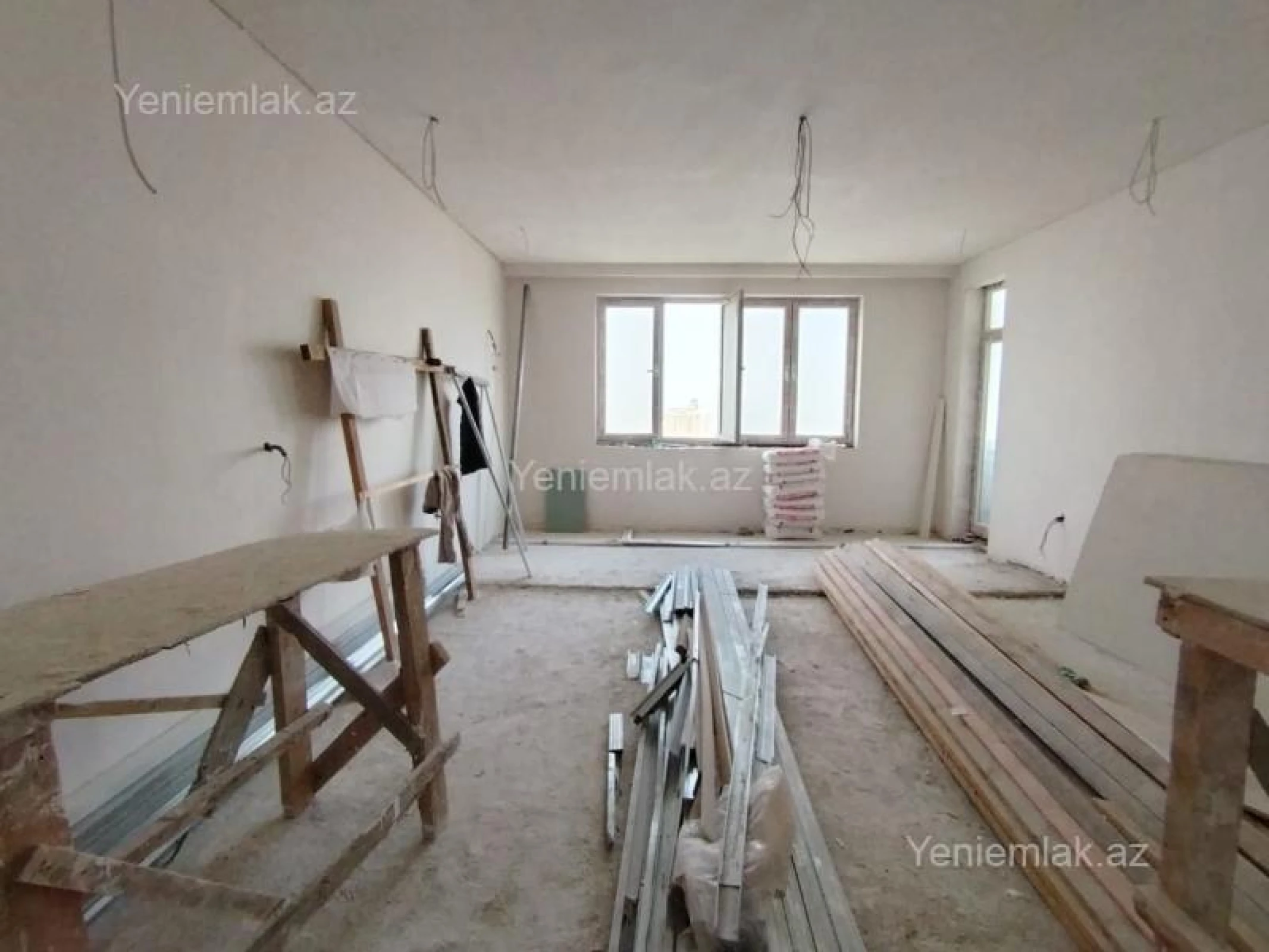 Satılır 3 otaqlı yeni tikili 155 m²