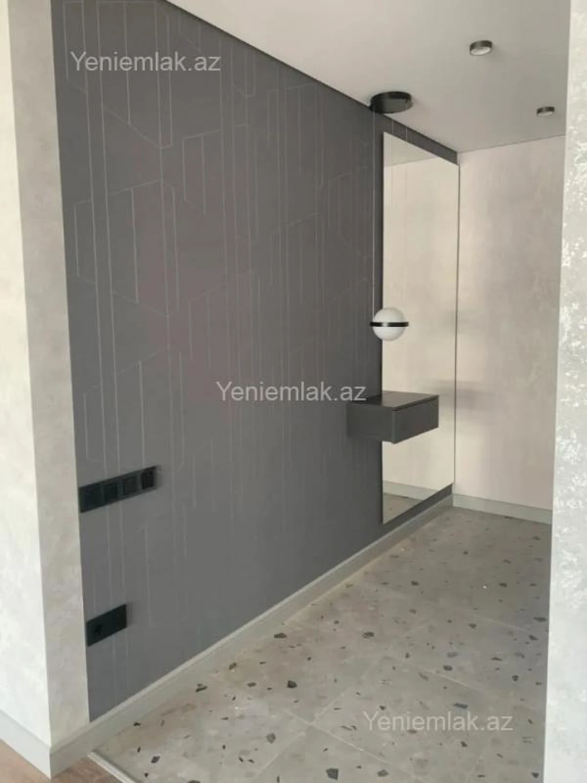 Satılır 4 otaqlı yeni tikili 182 m²