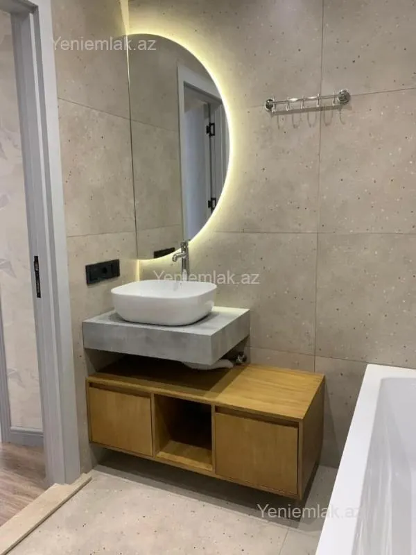 Satılır 4 otaqlı yeni tikili 182 m²
