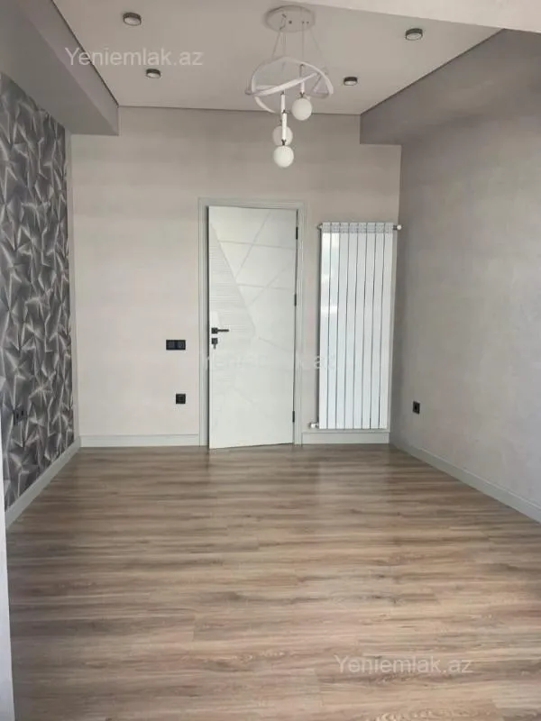 Satılır 4 otaqlı yeni tikili 182 m²