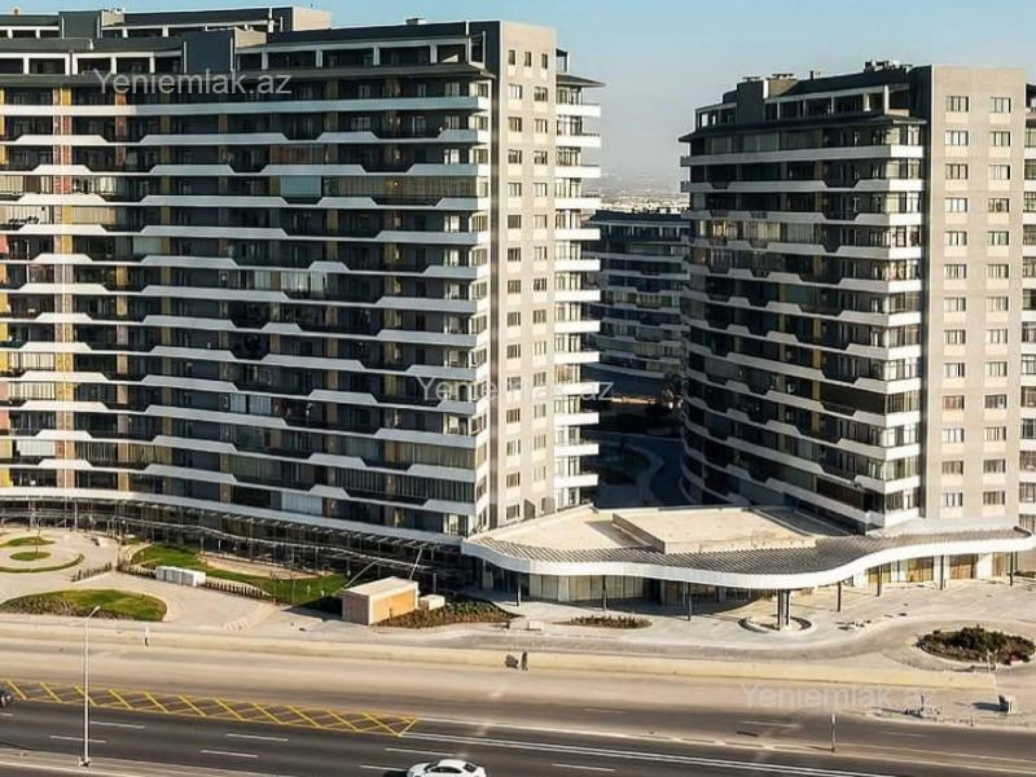 Satılır 4 otaqlı yeni tikili 182 m²