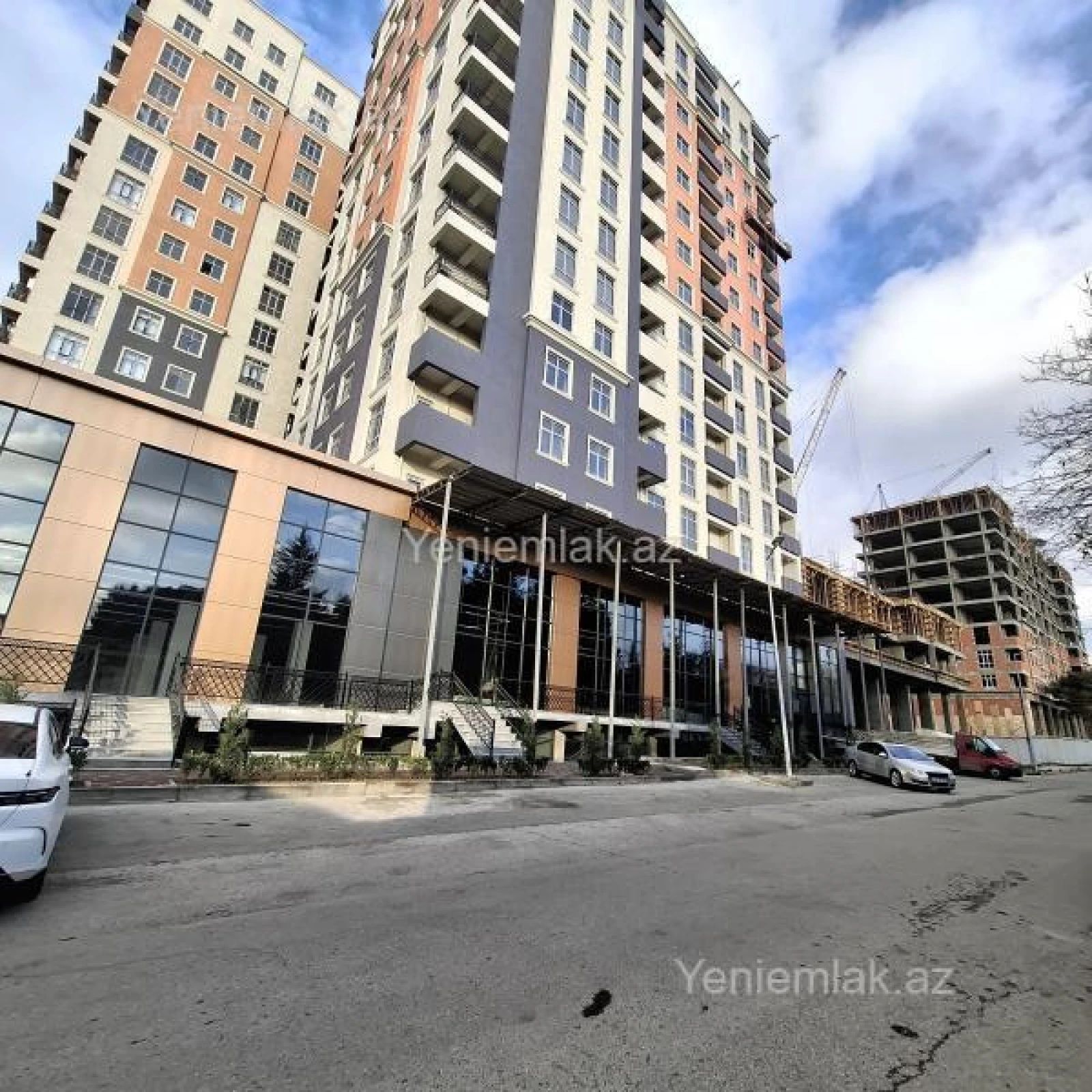 Satılır 3 otaqlı yeni tikili 98 m²