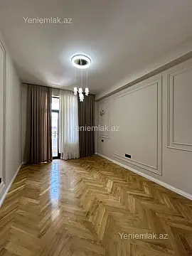 Satılır 3 otaqlı yeni tikili 110 m²