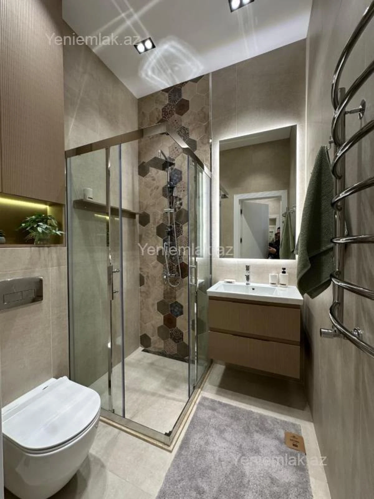 Satılır 3 otaqlı yeni tikili 110 m²