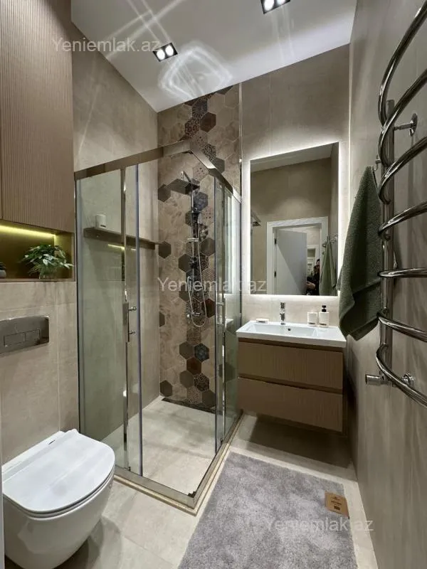 Satılır 3 otaqlı yeni tikili 110 m²