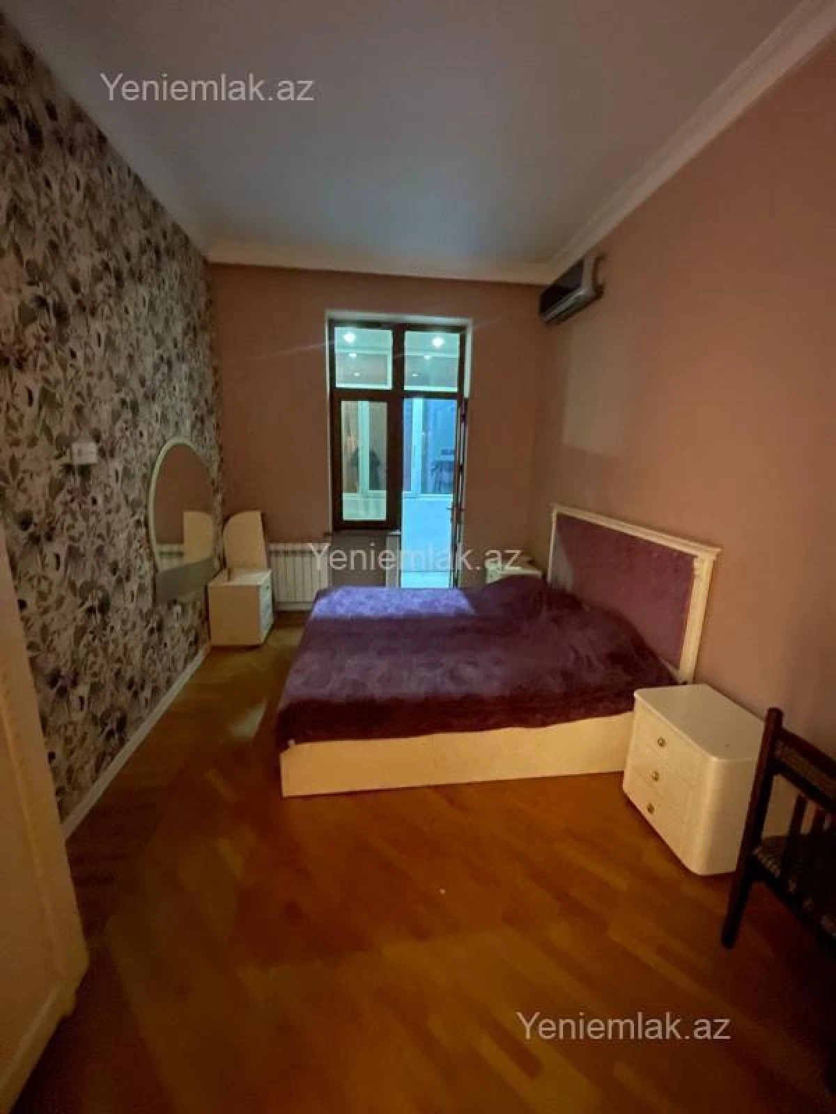 Satılır 3 otaqlı köhnə tikili 95 m²