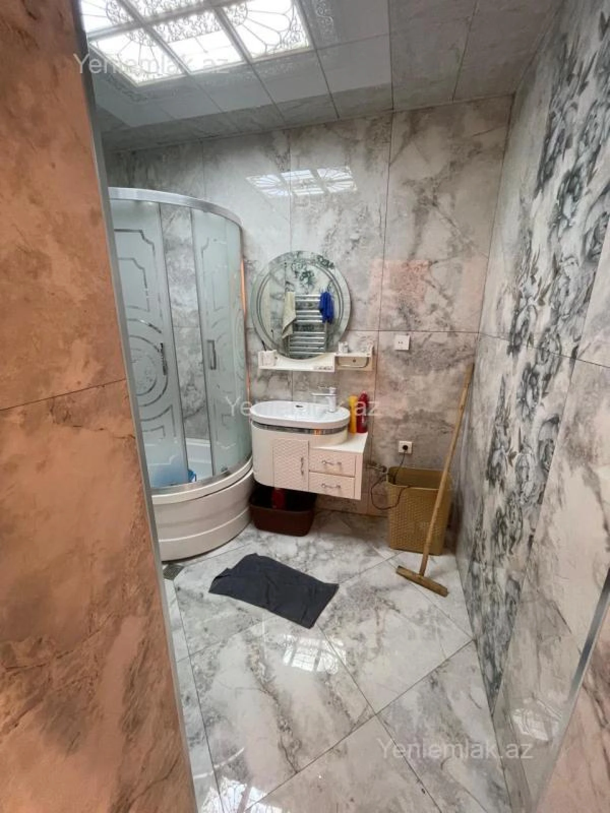 Satılır 3 otaqlı köhnə tikili 95 m²