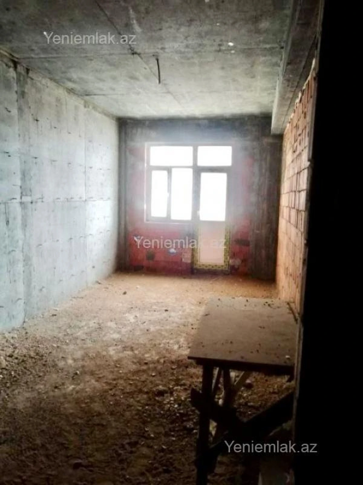 Satılır 3 otaqlı yeni tikili 105 m²