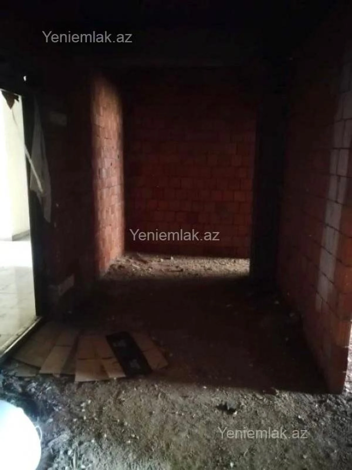 Satılır 3 otaqlı yeni tikili 105 m²