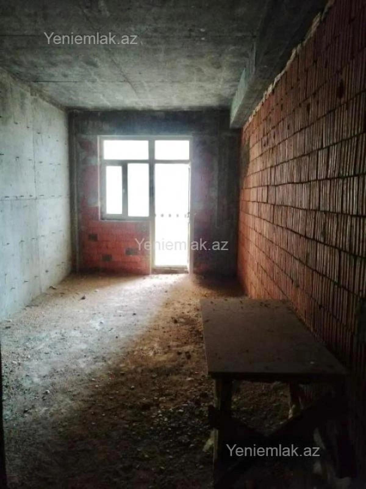 Satılır 3 otaqlı yeni tikili 105 m²