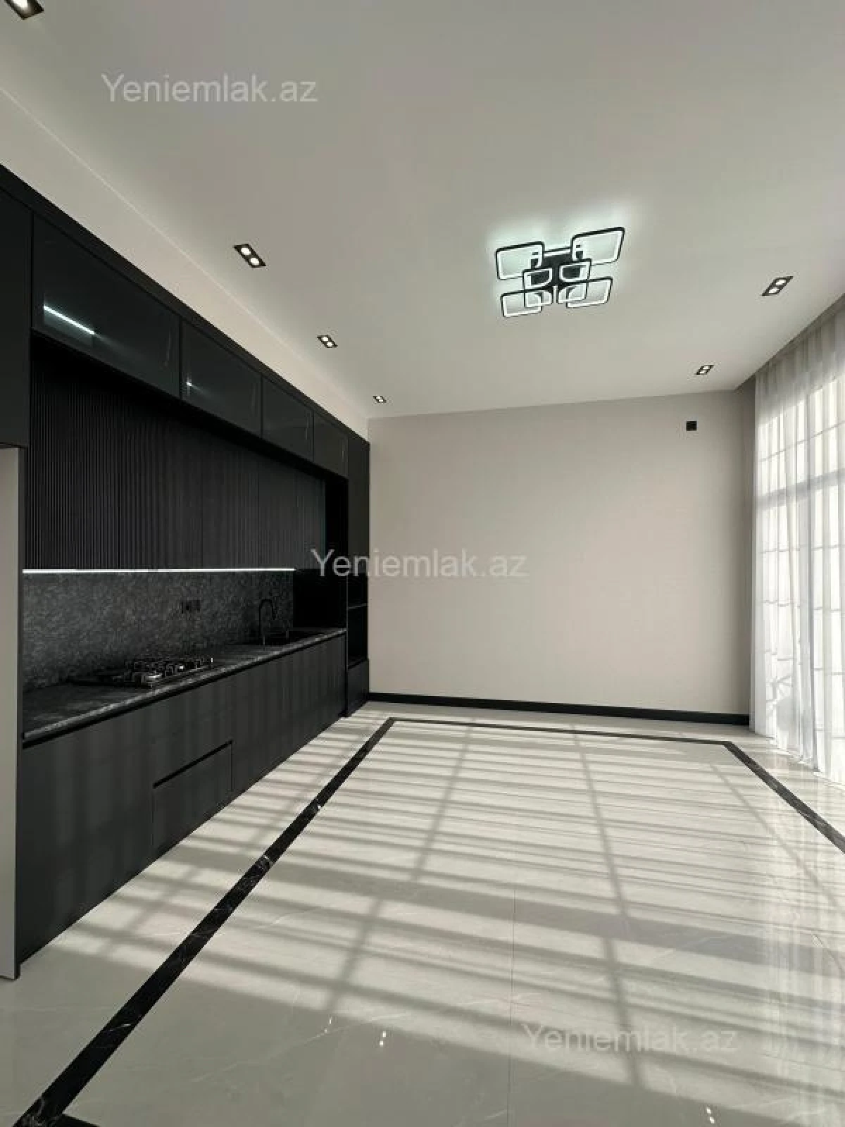 Satılır 4 otaqlı həyət evi 170 m²