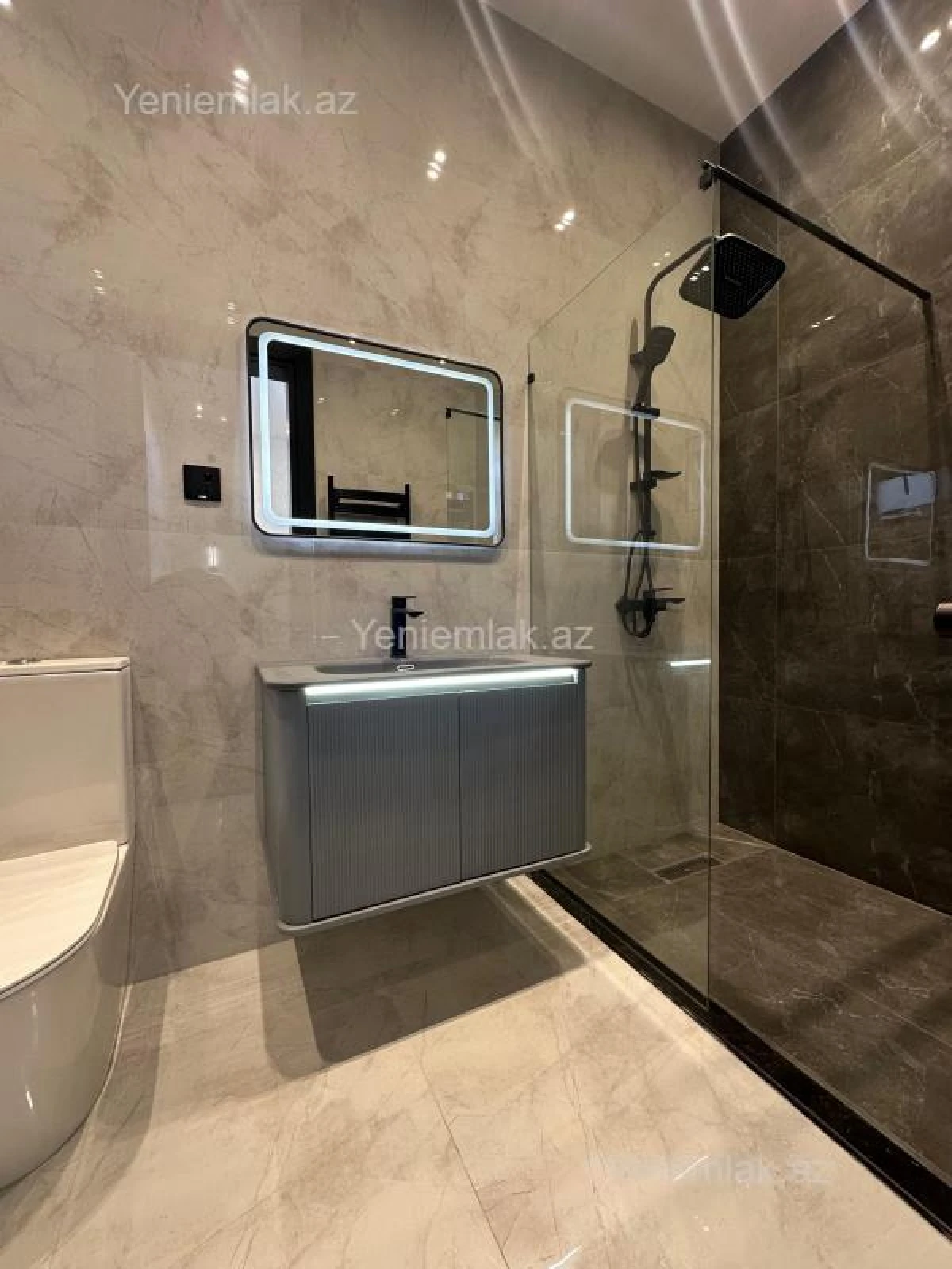 Satılır 4 otaqlı həyət evi 170 m²