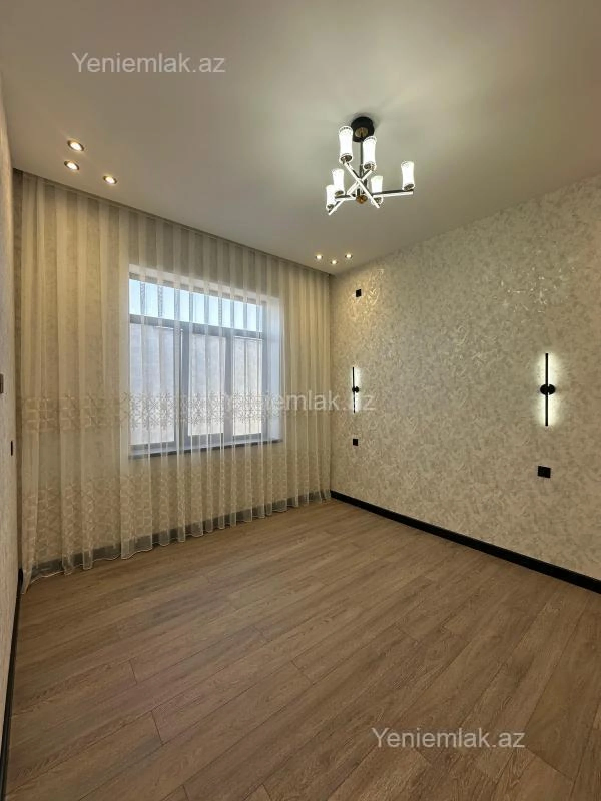 Satılır 4 otaqlı həyət evi 170 m²