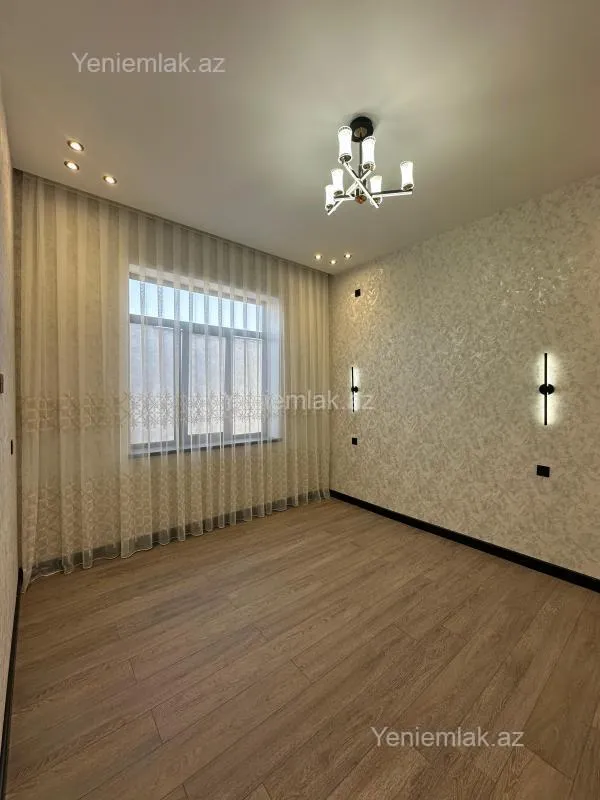 Satılır 4 otaqlı həyət evi 170 m²