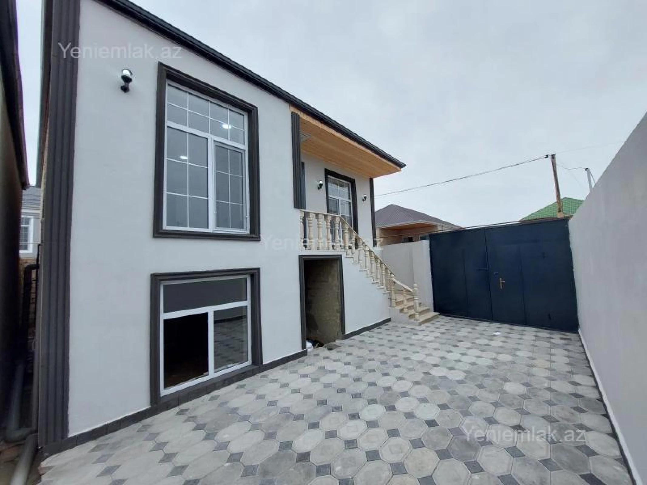 Satılır 3 otaqlı həyət evi 100 m²