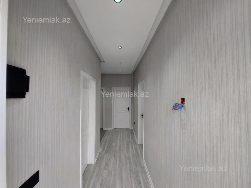 Satılır 3 otaqlı həyət evi 100 m²
