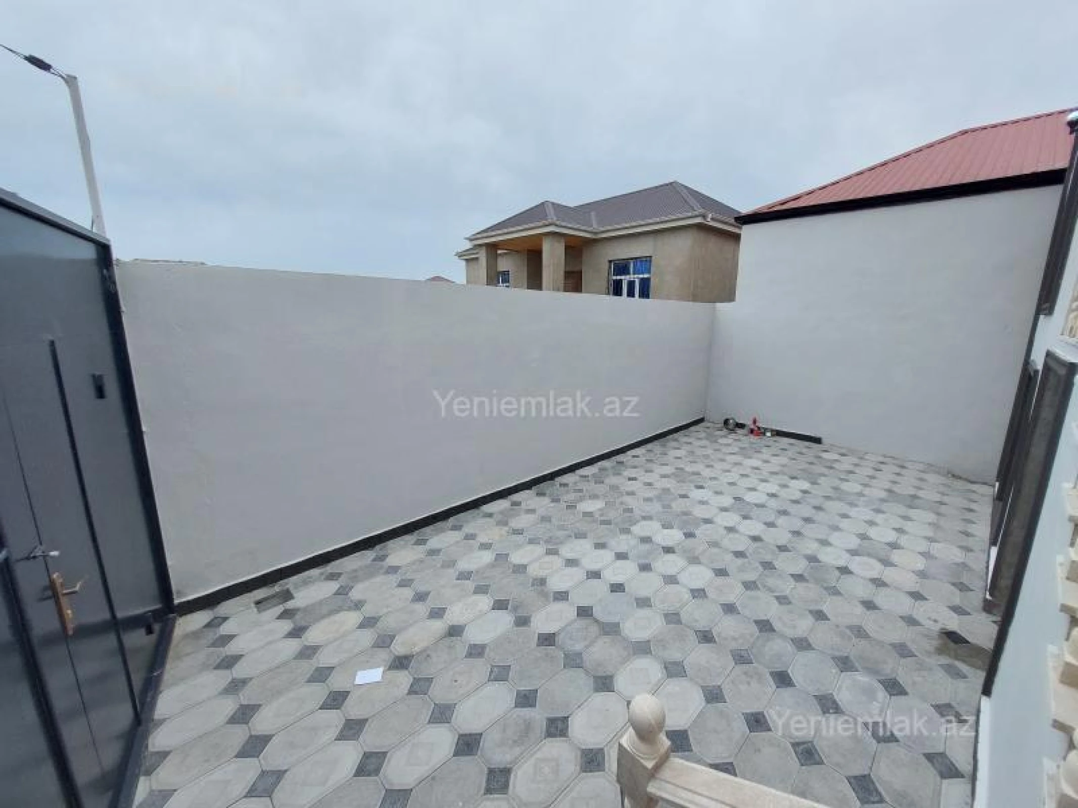 Satılır 3 otaqlı həyət evi 100 m²