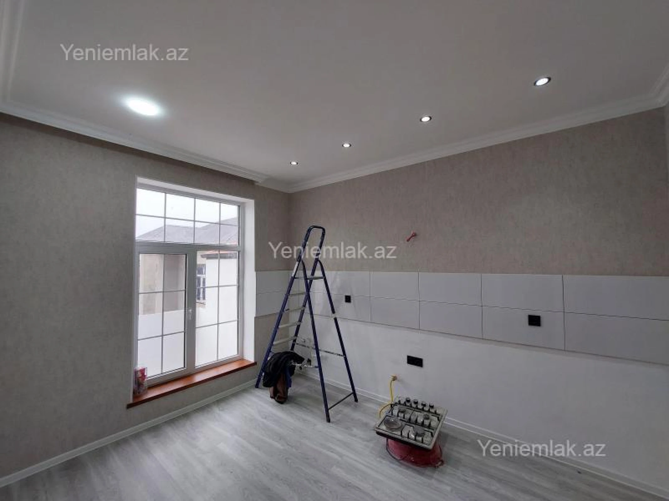 Satılır 3 otaqlı həyət evi 100 m²