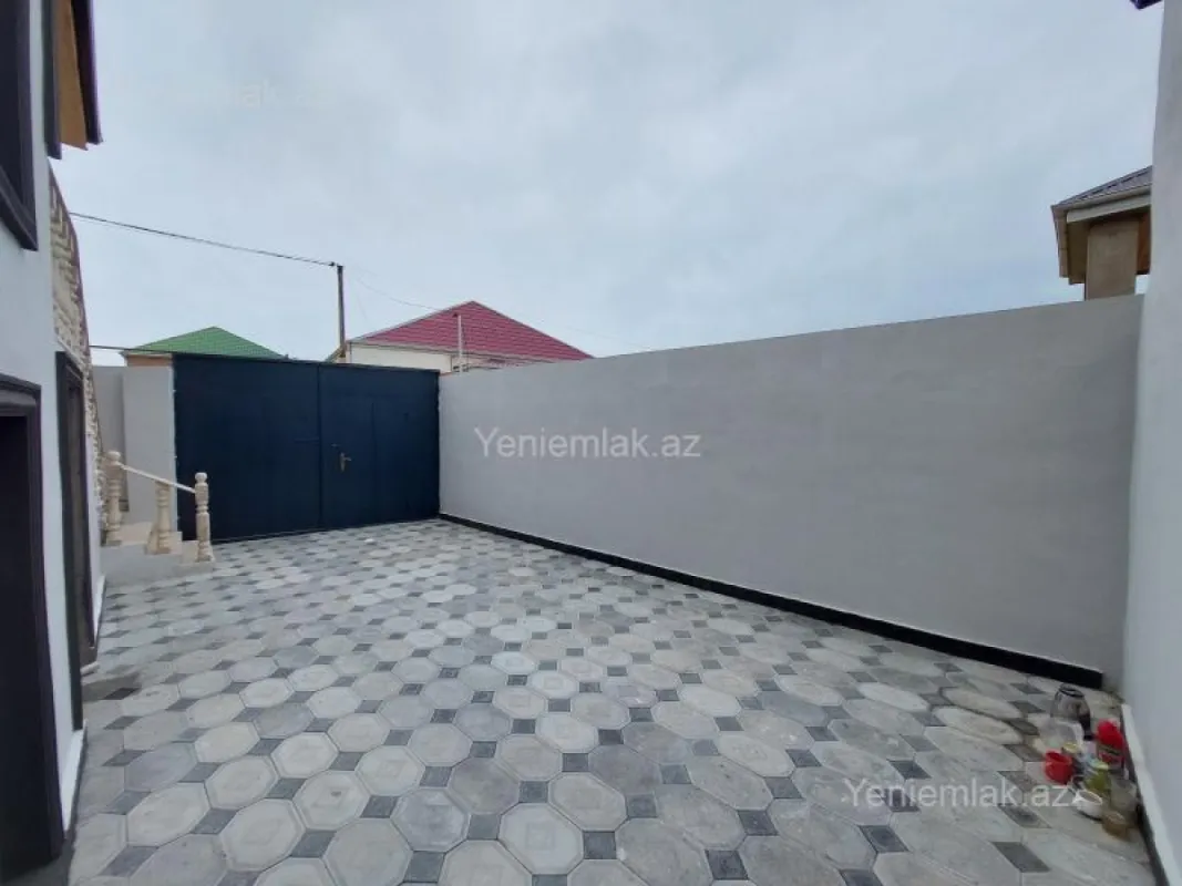 Satılır 3 otaqlı həyət evi 100 m²