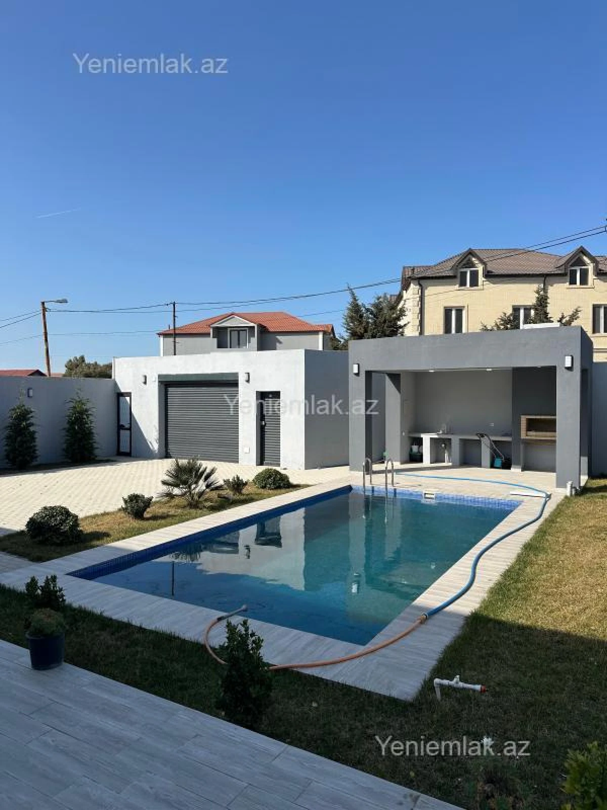 Satılır 4 otaqlı həyət evi 180 m²