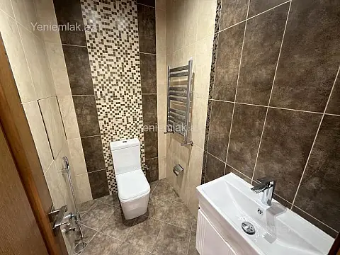 Satılır 3 otaqlı yeni tikili 139 m²