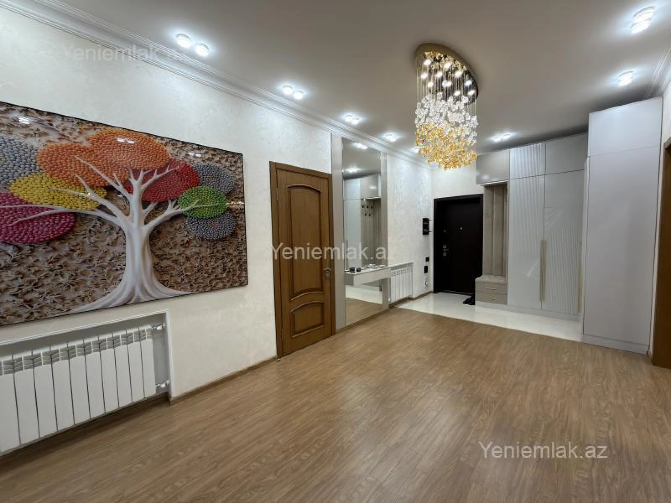 Satılır 3 otaqlı yeni tikili 139 m²