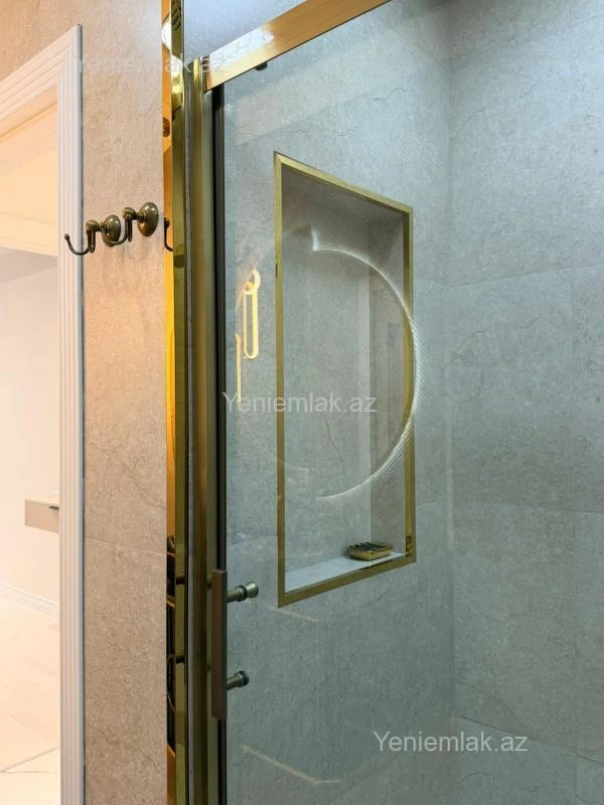 Satılır 3 otaqlı yeni tikili 86 m²