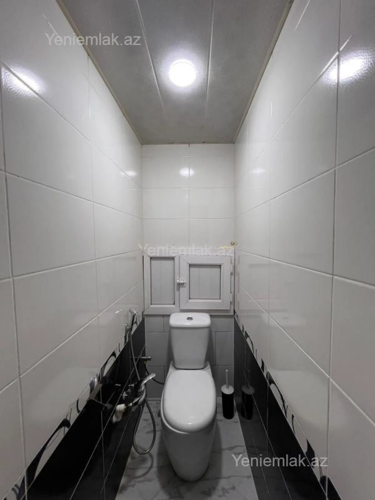 Satılır 2 otaqlı köhnə tikili 65 m²