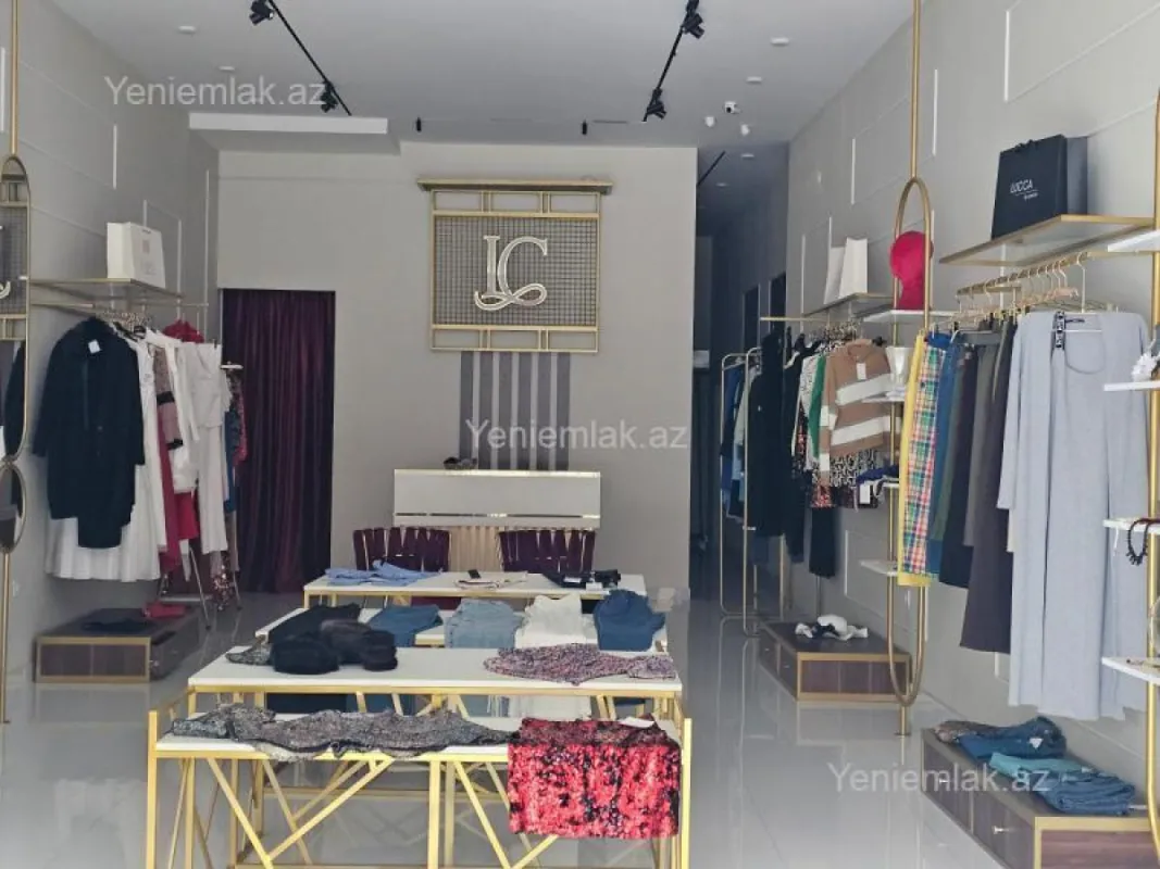 Satılır 2 otaqlı obyekt 300 m²