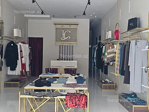 Satılır 2 otaqlı obyekt 300 m²