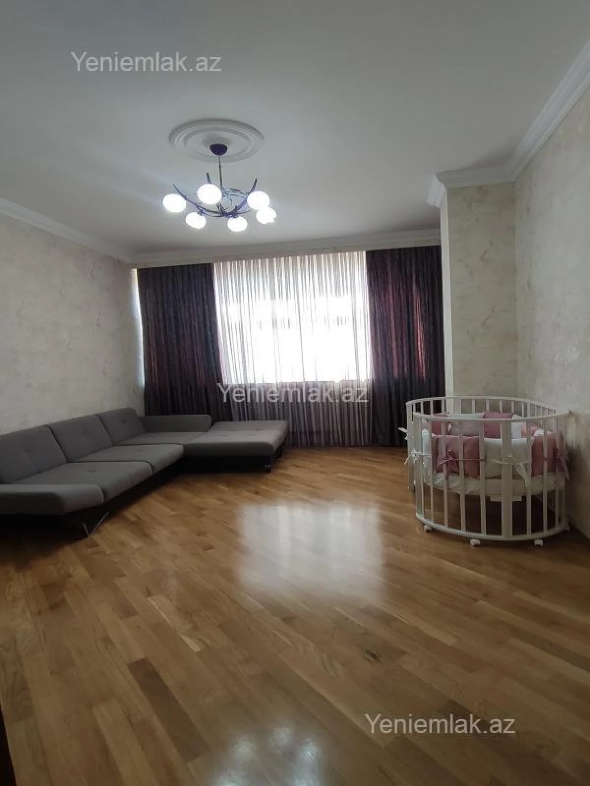 Satılır 3 otaqlı yeni tikili 132 m²
