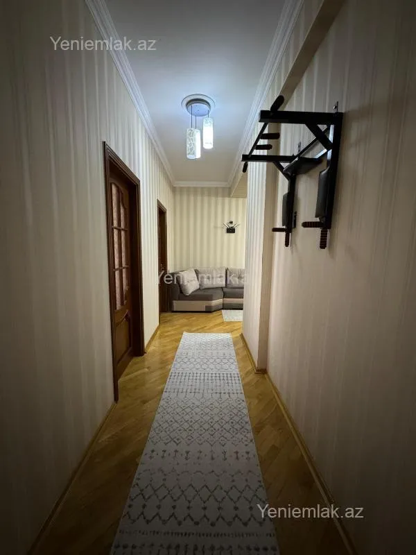 Satılır 3 otaqlı yeni tikili 132 m²