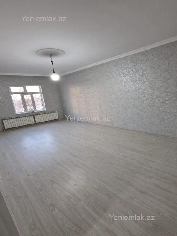 Satılır 2 otaqlı köhnə tikili 42 m²