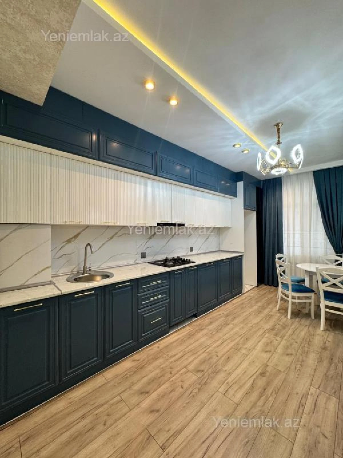 Satılır 3 otaqlı yeni tikili 113 m²