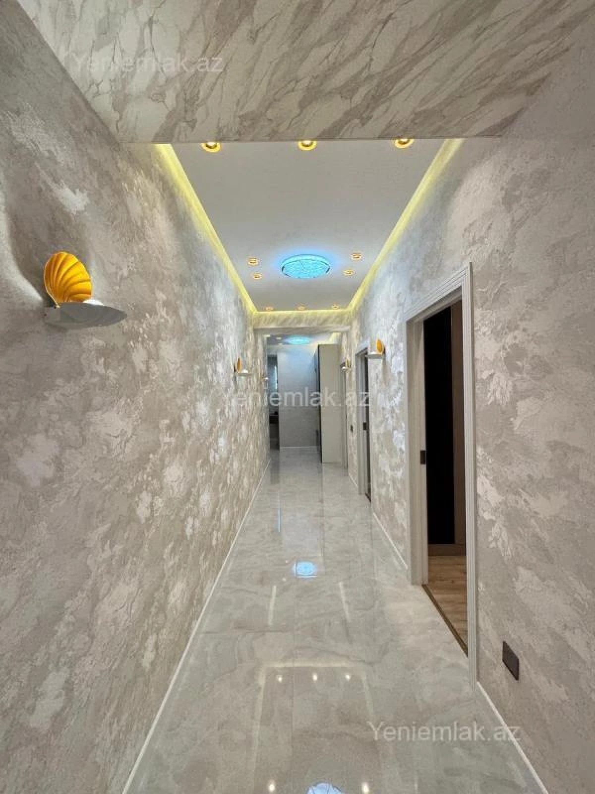 Satılır 3 otaqlı yeni tikili 113 m²