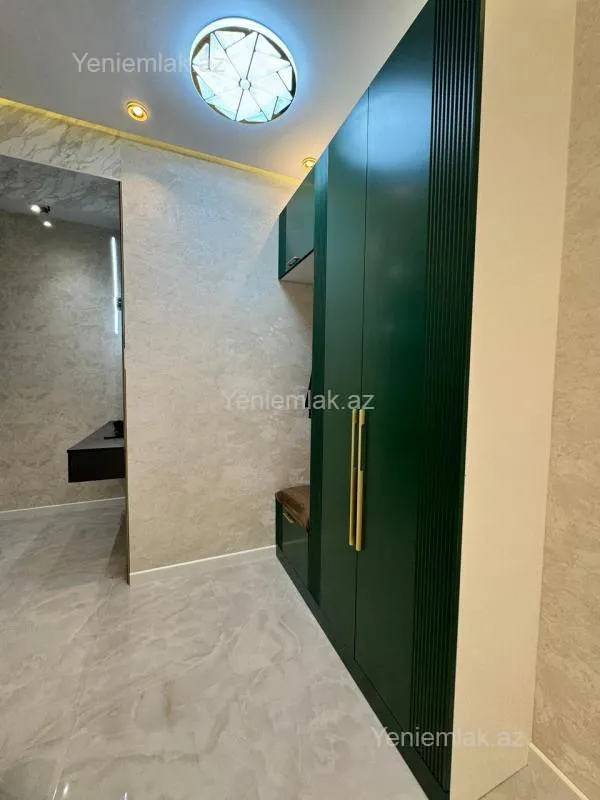 Satılır 3 otaqlı yeni tikili 113 m²