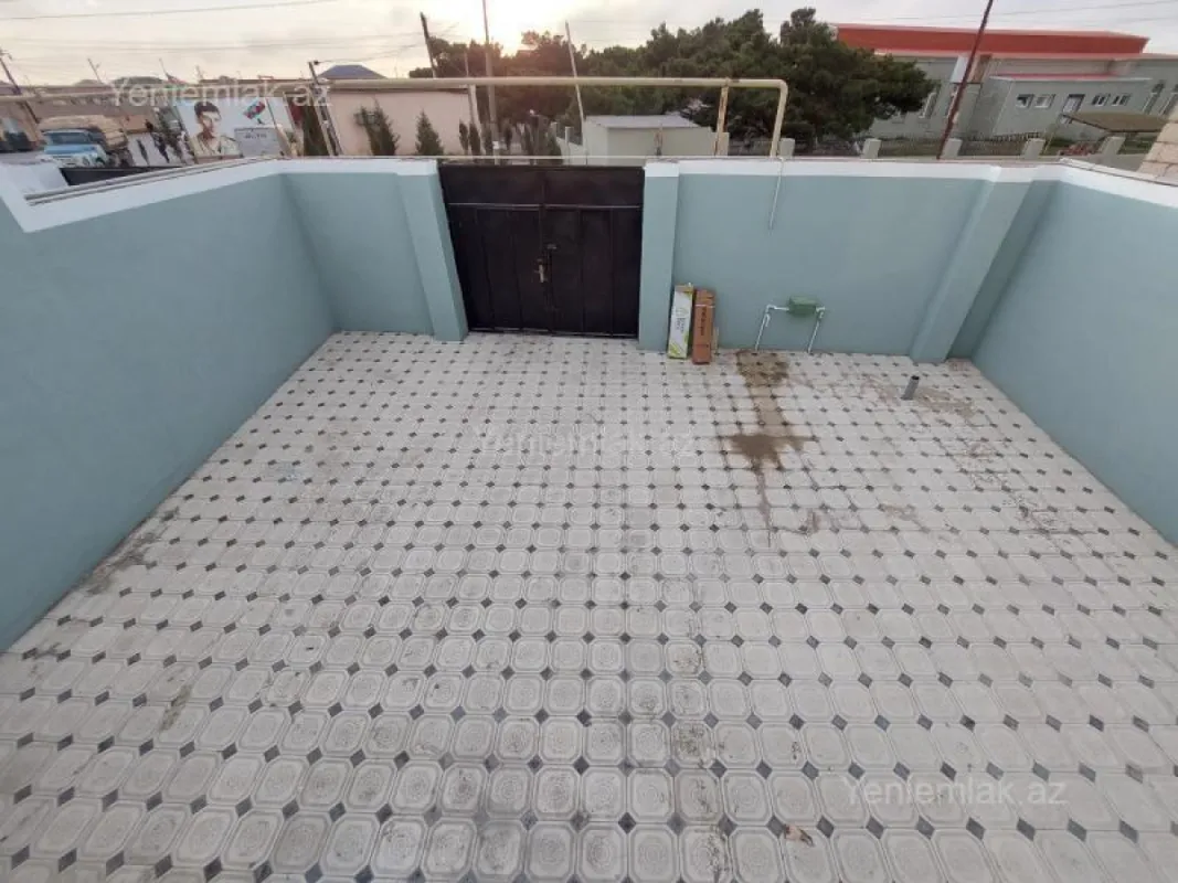 Satılır 4 otaqlı həyət evi 110 m²