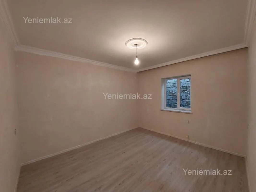 Satılır 4 otaqlı həyət evi 110 m²