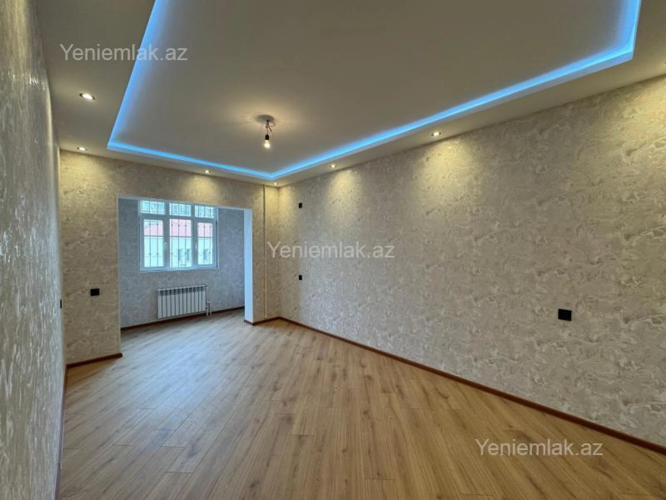 Satılır 3 otaqlı köhnə tikili 80 m²