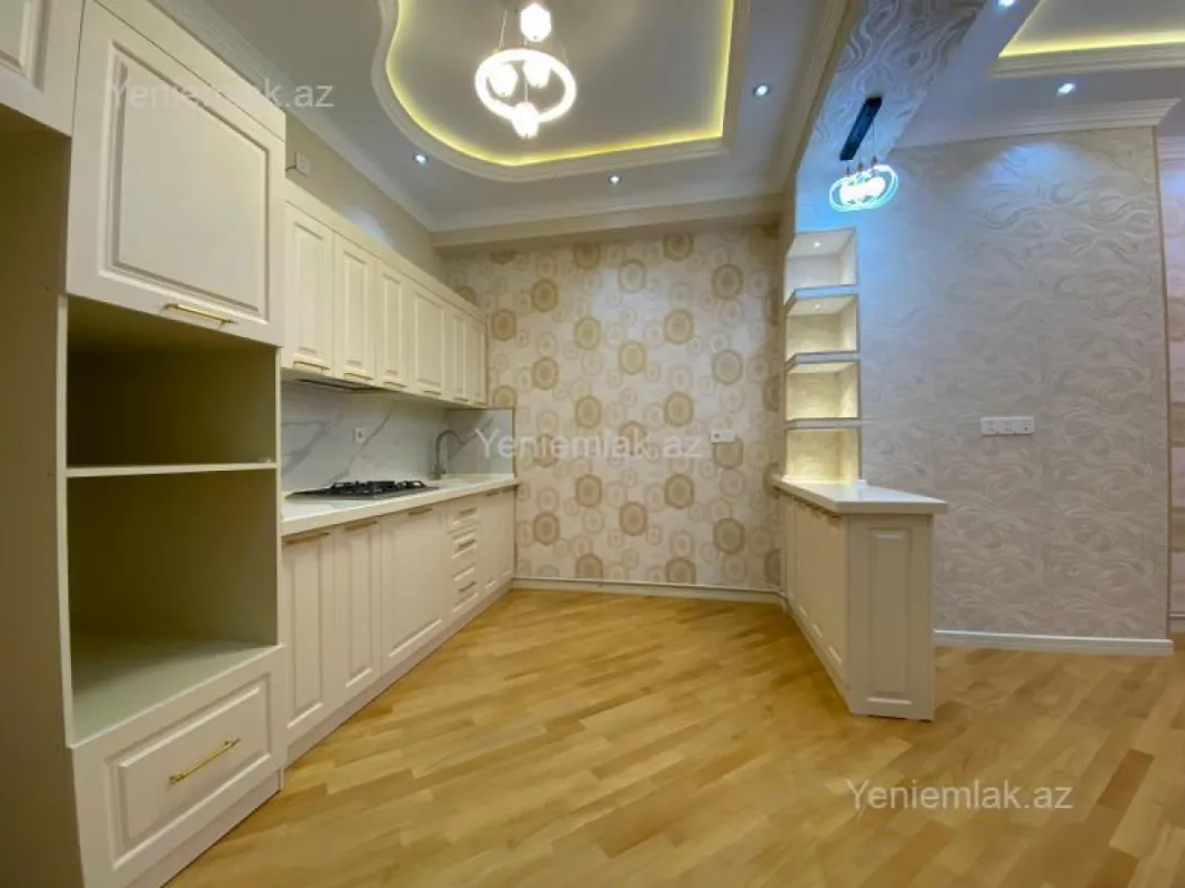 Satılır 3 otaqlı yeni tikili 103 m²