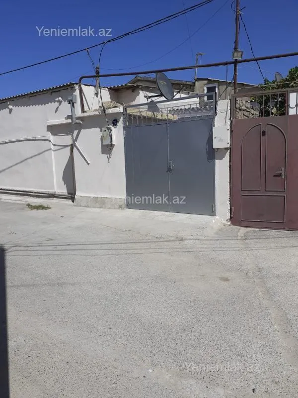 Satılır 3 otaqlı həyət evi 77 m²