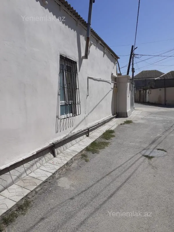 Satılır 3 otaqlı həyət evi 77 m²
