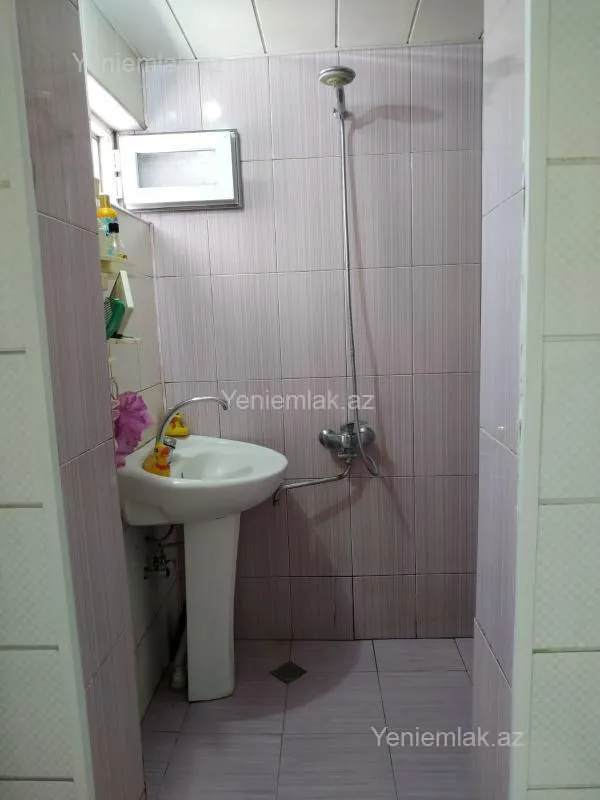 Satılır 3 otaqlı həyət evi 77 m²