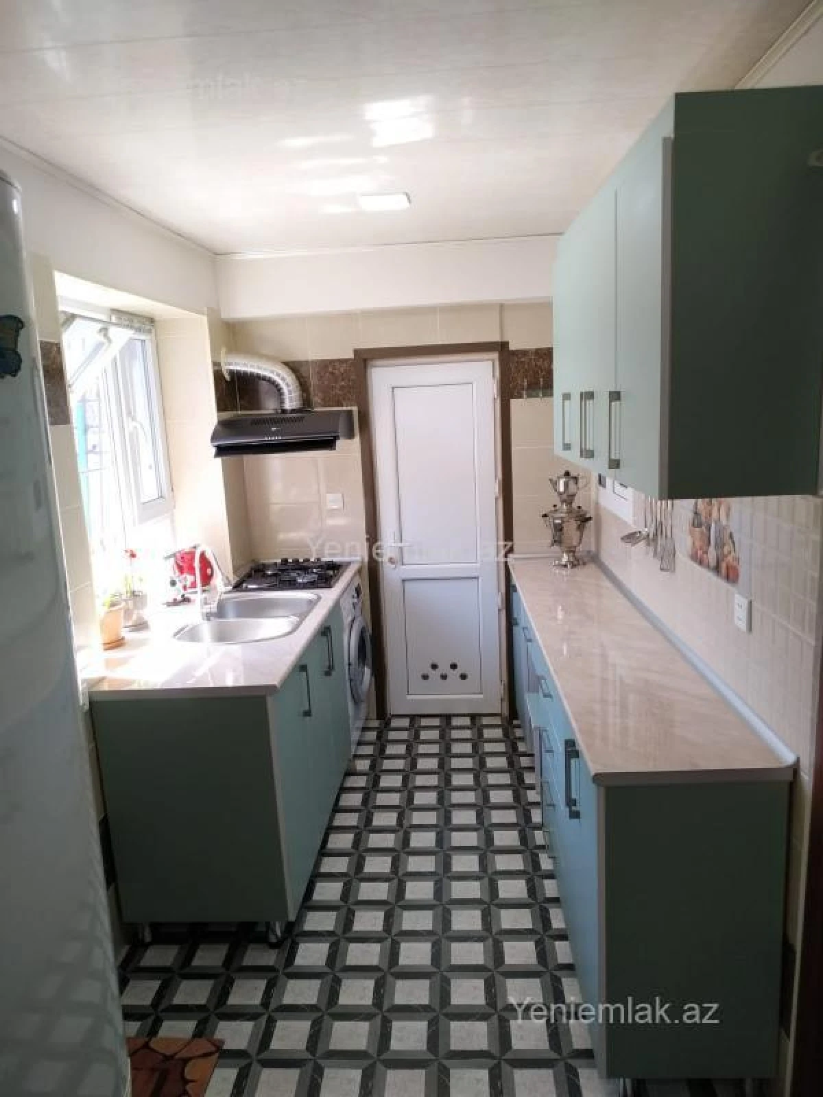 Satılır 3 otaqlı həyət evi 77 m²