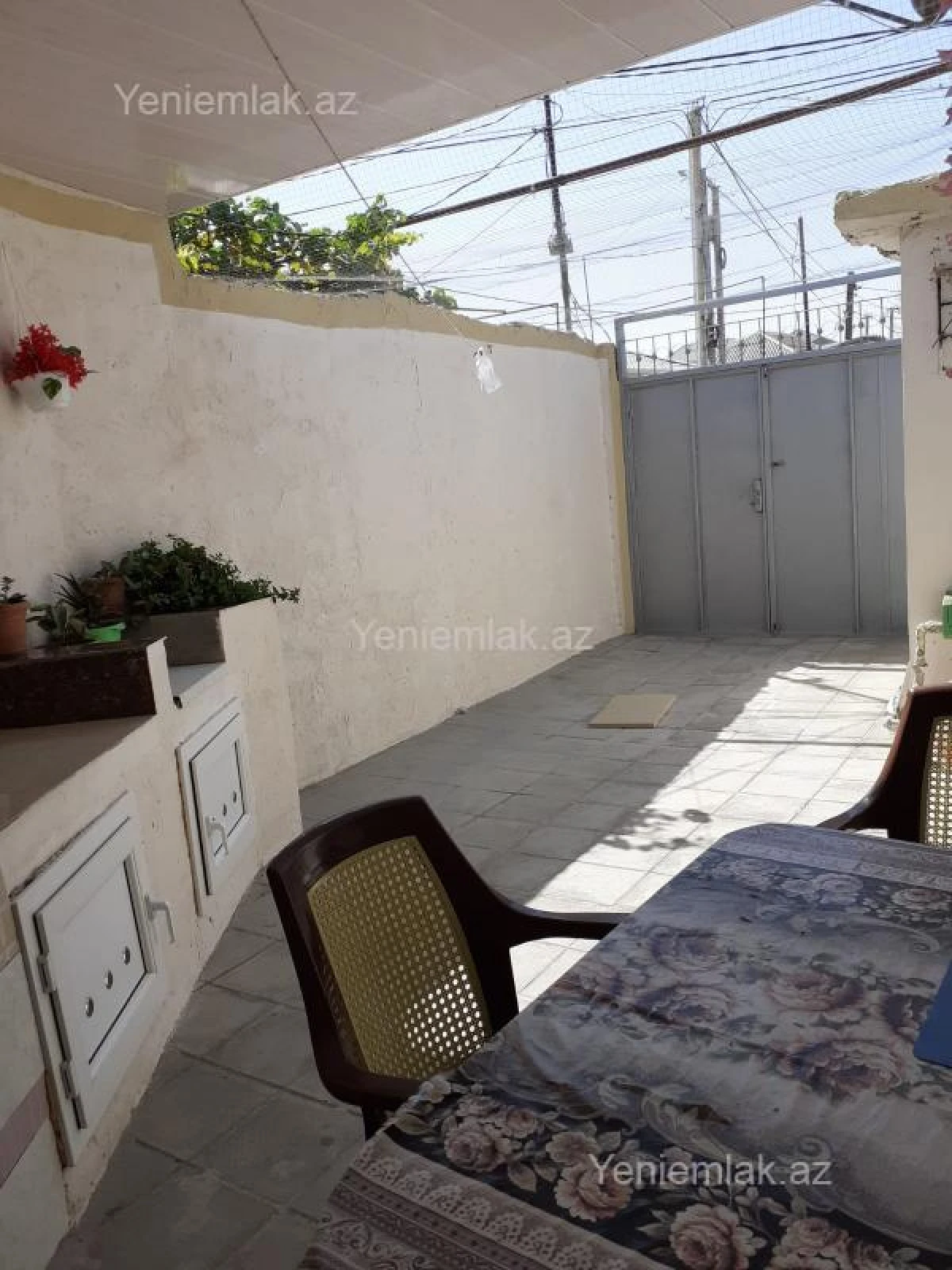 Satılır 3 otaqlı həyət evi 77 m²