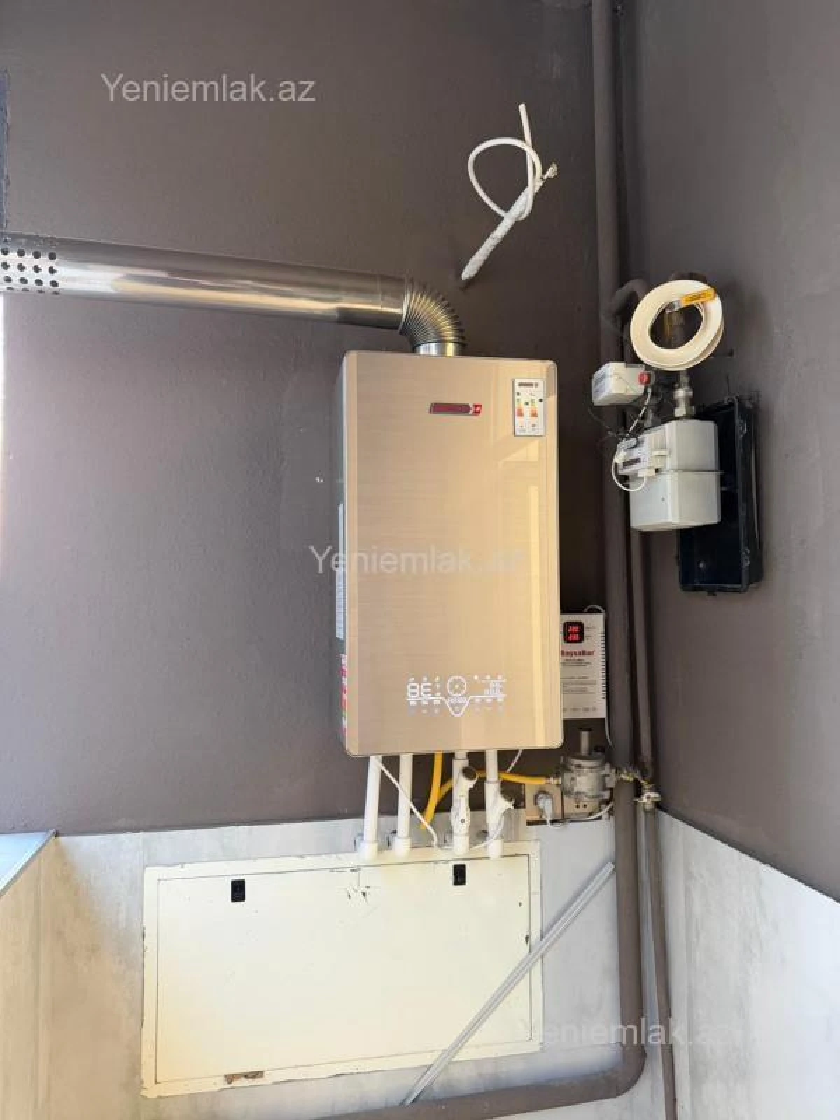 Satılır 3 otaqlı yeni tikili 115 m²