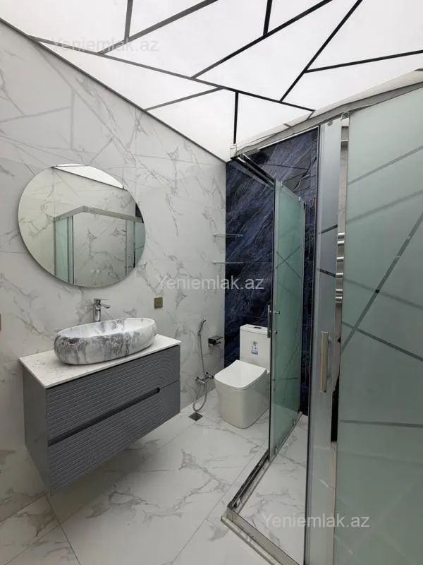 Satılır 3 otaqlı yeni tikili 115 m²