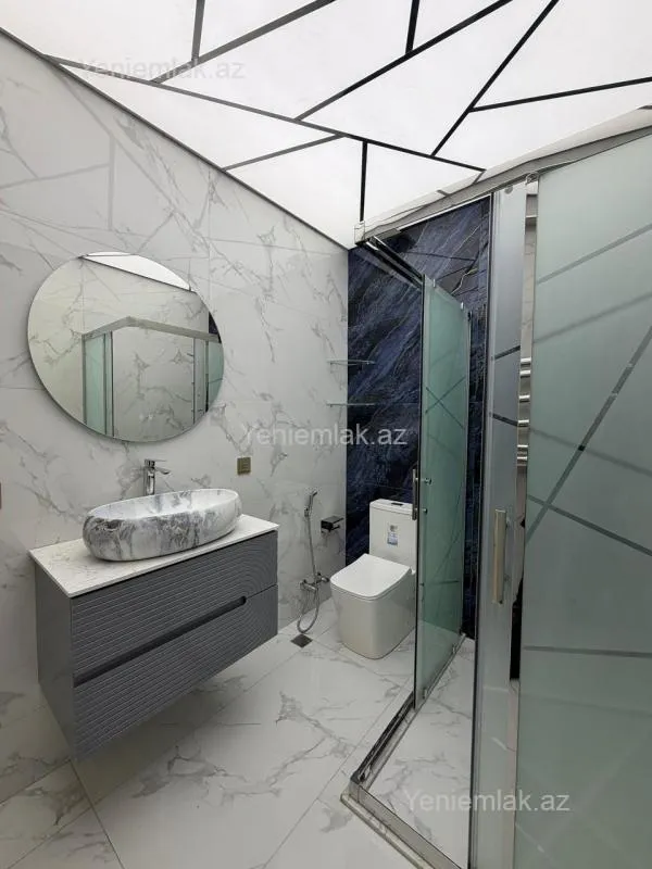 Satılır 3 otaqlı yeni tikili 115 m²